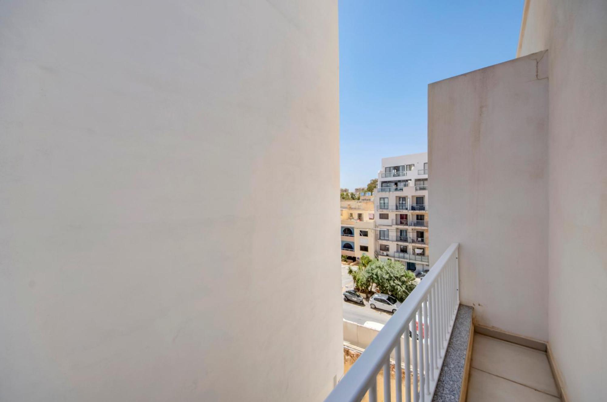 Modern 2Br Apt With Balconies In St Julians, Paceville - Apt 5 By Vaganza San Julián Exterior foto